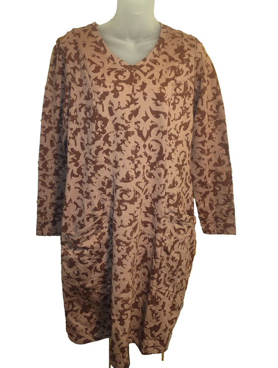 d&co Dresses & Skirts - d&co Women’s Brown Patterned Casual Boho Midi Dress Size M BG30